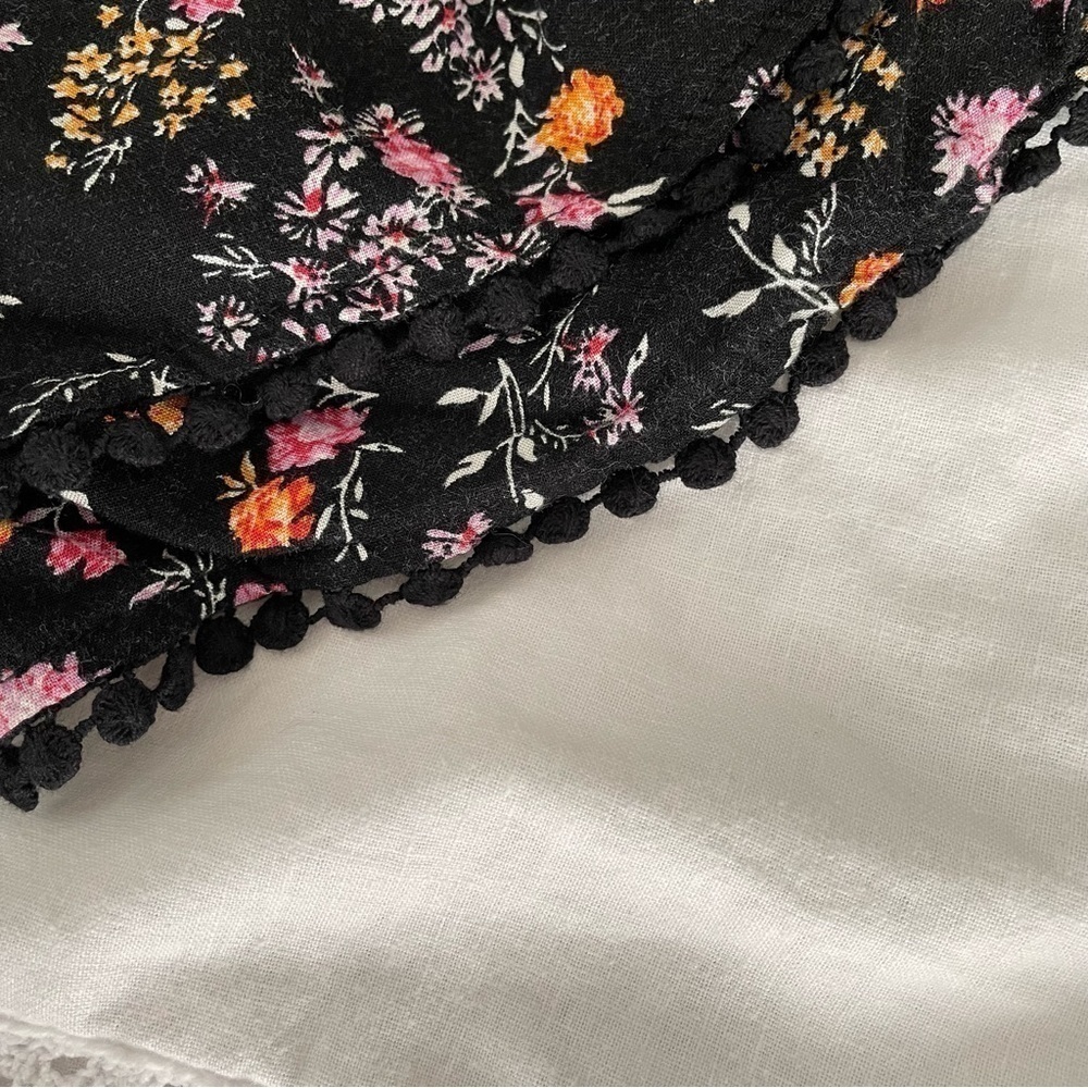 Xhilaration XL Black and Floral off shoulder romper target - Picture 6 of 7